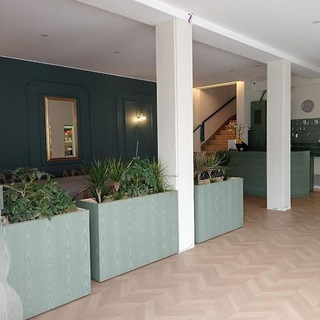 Bellerive Ristorante Albergo Манерба-дель-Гарда Екстер'єр фото
